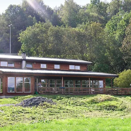 Six-Bedroom Holiday Home In Hjelmeland 펜션 Hjelmeland