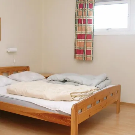 Six-Bedroom Holiday Home In Hjelmeland Hjelmeland